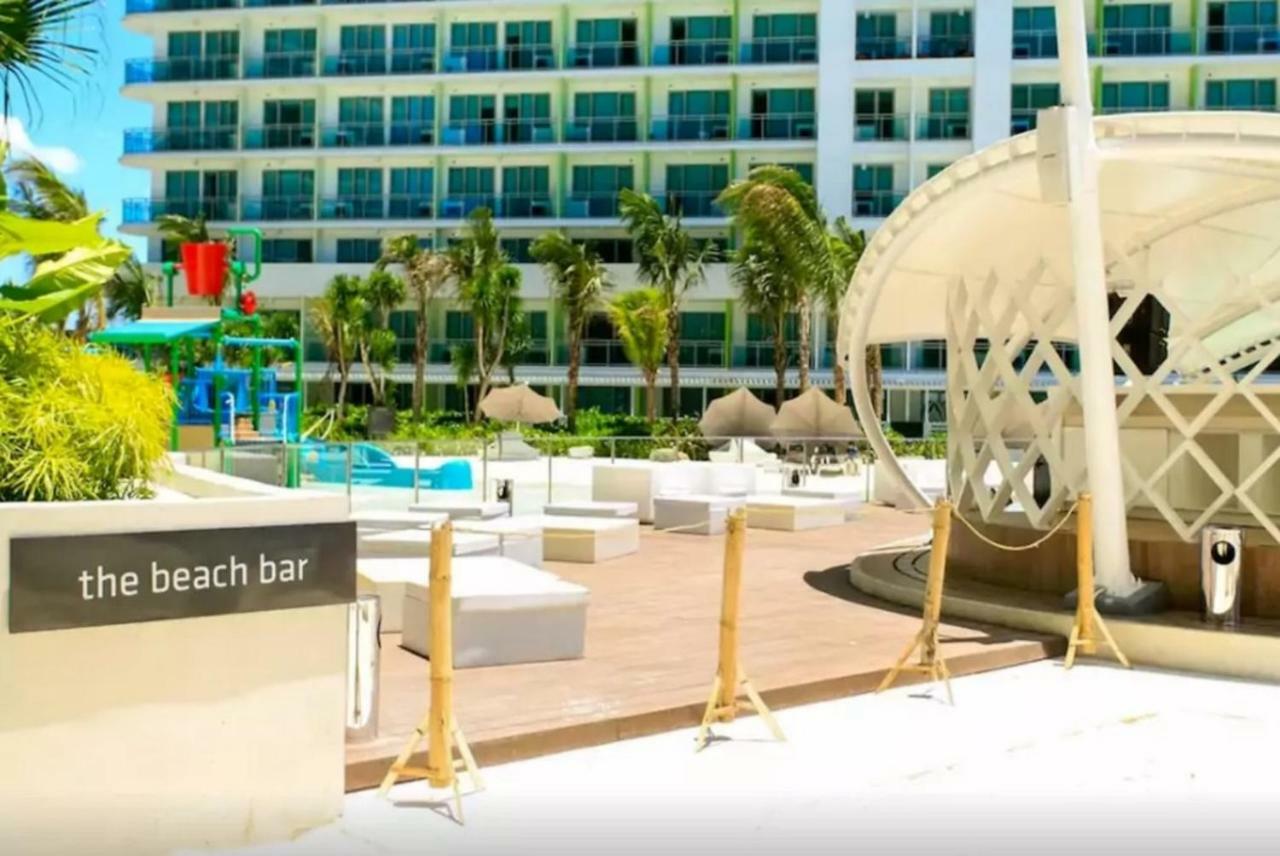 Azure C5 Man-Made Beach Balcony Multiple Units Manila Ngoại thất bức ảnh